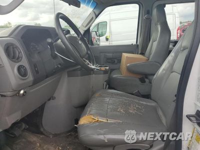 Zdjęcie 7 z 13 samochodu: 2011 FORD ECONOLINE E350 SUPER DUTY WAGON VIN:1FBSS3BL7BDB19580 - miniatura