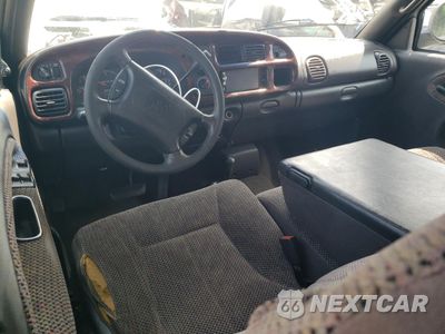 Zdjęcie 8 z 13 samochodu: 1999 DODGE RAM 3500 VIN:1B7MF3363XJ586392 - miniatura