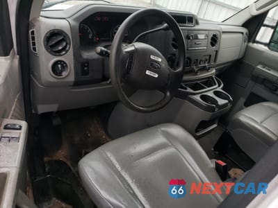 Zdjęcie 8 z 13 samochodu: 2013 FORD ECONOLINE E350 SUPER DUTY VAN VIN:1FTSS3EL4DDB37366 - miniatura