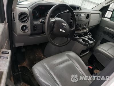 Zdjęcie 8 z 13 samochodu: 2013 FORD ECONOLINE E350 SUPER DUTY VAN VIN:1FTSS3EL4DDB37366 - miniatura