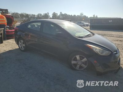 Czwarte zdjęcie samochodu z boku: 2013 HYUNDAI ELANTRA GLS VIN:5NPDH4AE8DH202878 - miniatura