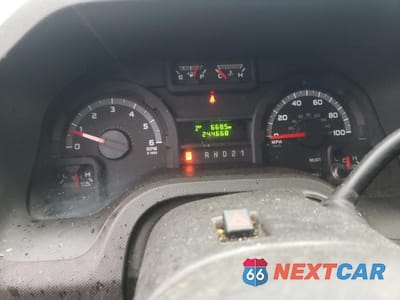 Zdjęcie 9 z 13 samochodu: 2013 FORD ECONOLINE E350 SUPER DUTY VAN VIN:1FTSS3EL4DDB37366 - miniatura