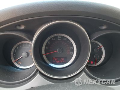 Zdjęcie 9 z 12 samochodu: 2010 KIA OPTIMA LX VIN:KNAGG4A80A5376270 - miniatura
