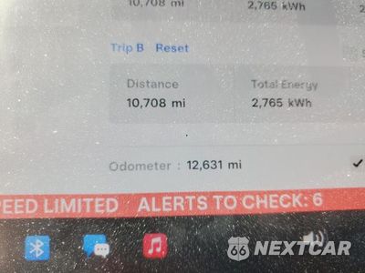 Zdjęcie 9 z 12 samochodu: 2023 TESLA MODEL 3 VIN:5YJ3E1EBXPF662193 - miniatura