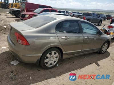 Trzecie zdjęcie samochodu z tyłu: 2008 HONDA CIVIC LX VIN:2HGFA16578H349245 - miniatura