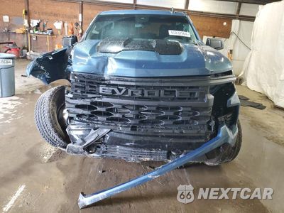 Piąte zdjęcie samochodu w środku: 2024 CHEVROLET SILVERADO K1500 TRAIL BOSS CUSTOM VIN:3GCPDCEK3RG299393 - miniatura