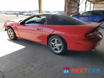 Drugie zdjęcie samochodu z przodu: 1998 CHEVROLET CAMARO Z28 VIN:2G1FP22G9W2126675 - miniatura