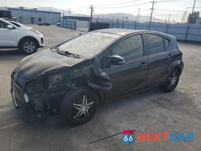 2015 TOYOTA PRIUS C TWO JTDKDTB38F1095397 - główne zdjęcie licytacji z USA - miniatura