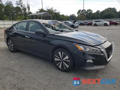 Czwarte zdjęcie samochodu z boku: 2022 NISSAN ALTIMA SV VIN:1N4BL4DV3NN351787 - miniatura