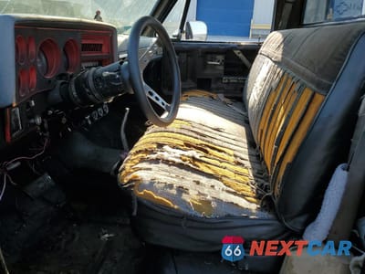 Zdjęcie 7 z 13 samochodu: 1981 CHEVROLET C10 VIN:1CGDC14D4BS100959 - miniatura