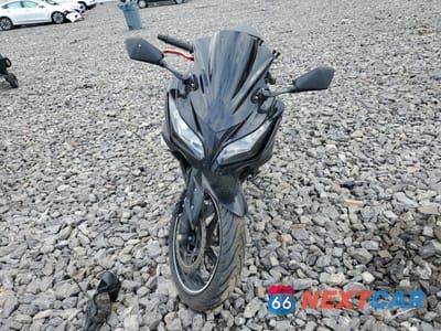 Drugie zdjęcie samochodu z przodu: 2013 KAWASAKI EX300 A VIN:JKAEX8A18DDA12254 - miniatura