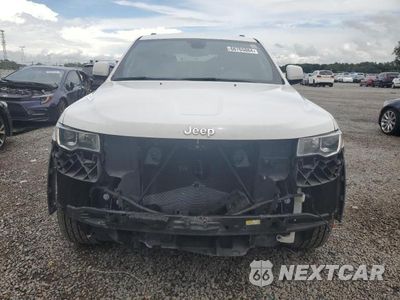 Piąte zdjęcie samochodu w środku: 2018 JEEP GRAND CHEROKEE LAREDO VIN:1C4RJEAG0JC513407 - miniatura