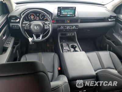 Zdjęcie 8 z 14 samochodu: 2024 HONDA PILOT TOURING VIN:5FNYG2H79RB004803 - miniatura
