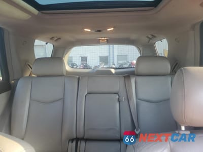 Zdjęcie 10 z 13 samochodu: 2008 CADILLAC SRX VIN:1GYEE637980139259 - miniatura