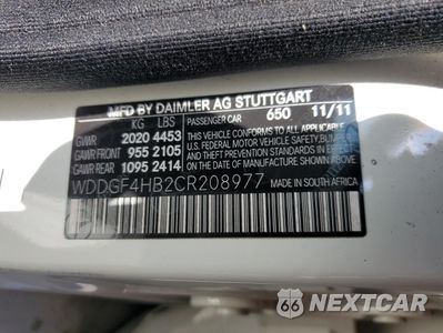 Zdjęcie 12 z 12 samochodu: 2012 MERCEDES-BENZ C 250 VIN:WDDGF4HB2CR208977 - miniatura