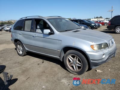 Czwarte zdjęcie samochodu z boku: 2003 BMW X5 4.4I VIN:5UXFB33543LH48090 - miniatura