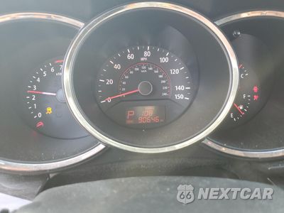 Zdjęcie 9 z 13 samochodu: 2011 KIA SORENTO BASE VIN:5XYKT3A19BG096071 - miniatura
