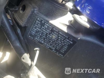 Zdjęcie 9 z 9 samochodu: 2014 KAWASAKI ZX1000 M VIN:JKAZXCM14EA000196 - miniatura