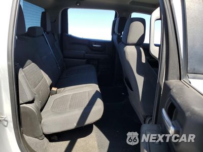 Zdjęcie 11 z 14 samochodu: 2021 CHEVROLET SILVERADO K1500 LT VIN:1GCUYDED6MZ244668 - miniatura