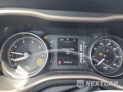 Zdjęcie 9 z 15 samochodu: 2014 JEEP CHEROKEE LATITUDE VIN:1C4PJMCB7EW174085 - miniatura