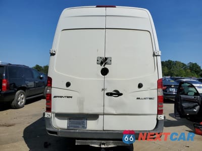 Zdjęcie 6 z 12 samochodu: 2015 MERCEDES-BENZ SPRINTER 2500 VIN:WD3PE8DCXFP145706 - miniatura