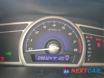 Zdjęcie 9 z 12 samochodu: 2008 HONDA CIVIC LX VIN:2HGFA16578H349245 - miniatura
