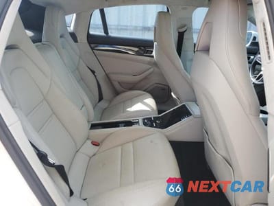 Zdjęcie 10 z 12 samochodu: 2018 PORSCHE PANAMERA 4S VIN:WP0AB2A74JL13230X - miniatura