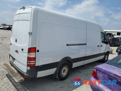 Trzecie zdjęcie samochodu z tyłu: 2014 MERCEDES-BENZ SPRINTER 2500 VIN:WD3PE8DE1E5824310 - miniatura