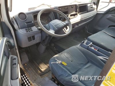 Zdjęcie 8 z 12 samochodu: 2012 MITSUBISHI FUSO TRUCK OF AMERICA INC FE FEC72S VIN:JL6BNG1A9CK000136 - miniatura