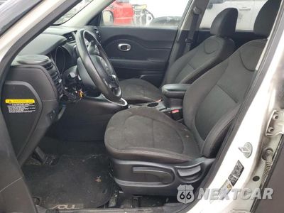 Zdjęcie 7 z 12 samochodu: 2017 KIA SOUL VIN:KNDJN2A28H7476372 - miniatura