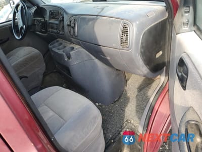 Zdjęcie 8 z 13 samochodu: 1998 DODGE RAM VAN B1500 VIN:2B6HB11X7WK122591 - miniatura