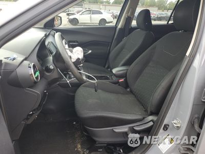 Zdjęcie 7 z 15 samochodu: 2021 NISSAN KICKS SV VIN:3N1CP5CV5ML470498 - miniatura