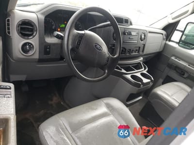 Zdjęcie 8 z 13 samochodu: 2014 FORD ECONOLINE E350 SUPER DUTY VAN VIN:1FTSS3ELXEDA04774 - miniatura
