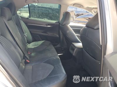 Zdjęcie 10 z 12 samochodu: 2019 TOYOTA CAMRY L VIN:4T1B11HK3KU161256 - miniatura