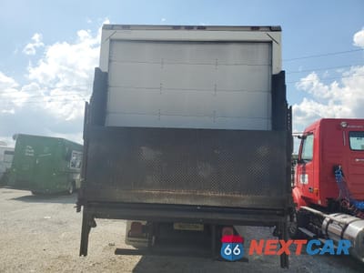 Zdjęcie 6 z 13 samochodu: 2004 INTERNATIONAL 4000 4200 VIN:1HTMPAFL24H659826 - miniatura