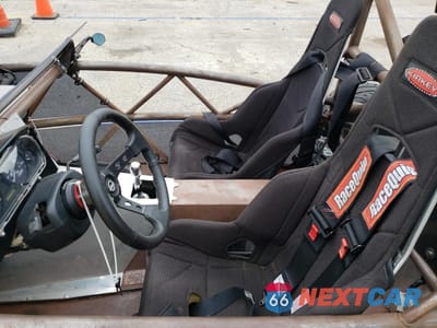 Zdjęcie 7 z 11 samochodu: 1991 MAZDA MX-5 MIATA VIN:JM1NA351XM1209655 - miniatura