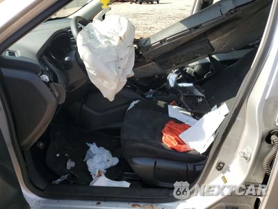 Zdjęcie 7 z 13 samochodu: 2016 NISSAN ROGUE S VIN:5N1AT2MV4GC917217 - miniatura
