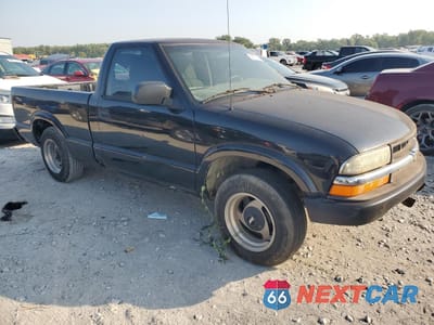 Czwarte zdjęcie samochodu z boku: 2003 CHEVROLET S-10 VIN:1GCCS14H738167958 - miniatura