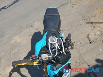 Piąte zdjęcie samochodu w środku: 2024 HONDA GROM 125 VIN:MLHJC9214R5200401 - miniatura