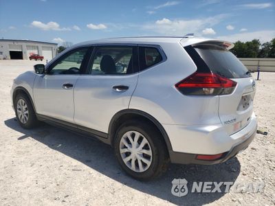Drugie zdjęcie samochodu z przodu: 2017 NISSAN ROGUE S VIN:KNMAT2MV6HP559469 - miniatura