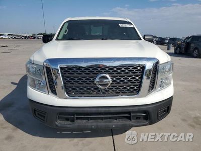 Piąte zdjęcie samochodu w środku: 2017 NISSAN TITAN S VIN:1N6AA1CK8HN573082 - miniatura