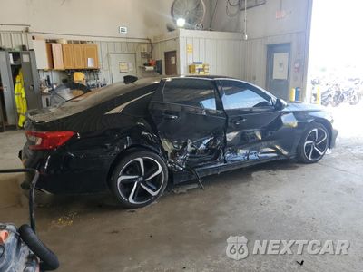 Trzecie zdjęcie samochodu z tyłu: 2018 HONDA ACCORD SPORT VIN:1HGCV1F39JA068879 - miniatura