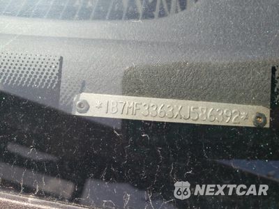 Zdjęcie 13 z 13 samochodu: 1999 DODGE RAM 3500 VIN:1B7MF3363XJ586392 - miniatura