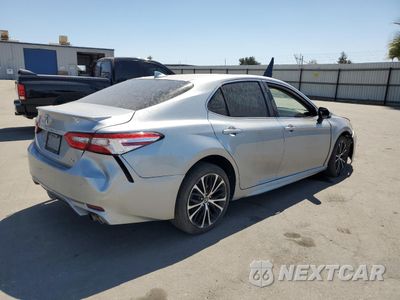 Trzecie zdjęcie samochodu z tyłu: 2019 TOYOTA CAMRY L VIN:4T1B11HK3KU161256 - miniatura