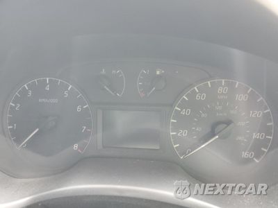 Zdjęcie 9 z 12 samochodu: 2017 NISSAN SENTRA S VIN:3N1AB7AP4HY379253 - miniatura