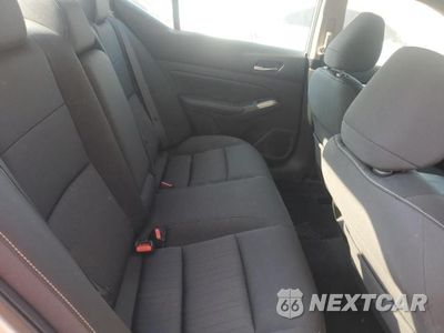 Zdjęcie 10 z 12 samochodu: 2019 NISSAN ALTIMA SV VIN:1N4BL4DV9KC140844 - miniatura