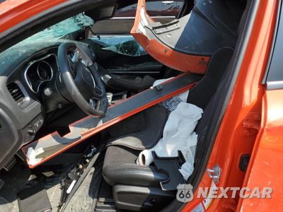 Zdjęcie 7 z 13 samochodu: 2016 DODGE CHARGER SRT 392 VIN:2C3CDXEJ6GH302933 - miniatura