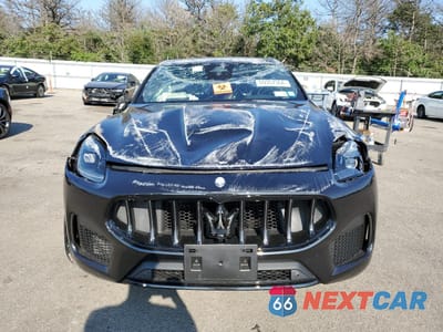 Piąte zdjęcie samochodu w środku: 2024 MASERATI GRECALE GT VIN:ZN6PMDAA0R7455287 - miniatura