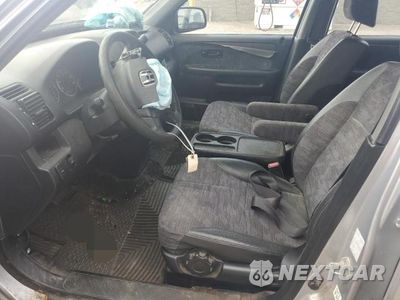 Zdjęcie 7 z 13 samochodu: 2004 HONDA CR-V LX VIN:JHLRD78424C013805 - miniatura