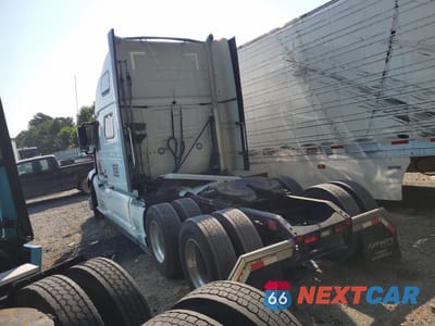 Trzecie zdjęcie samochodu z tyłu: 2024 VOLVO VN VNL VIN:4V4NC9EJ2RN635079 - miniatura